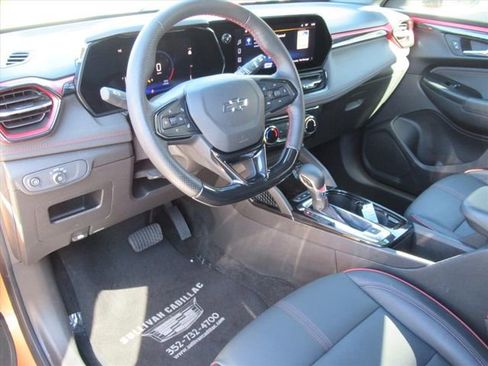 Used 2024 Chevrolet TrailBlazer RS FWD image 14