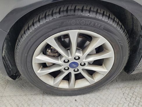 Used 2017 Ford Fusion SE w/ Fusion SE Technology Package FWD image 31