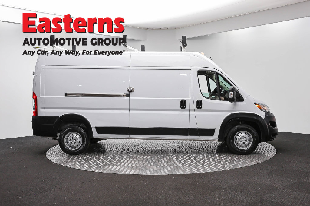 Used 2023 RAM ProMaster 2500 FWD image 5