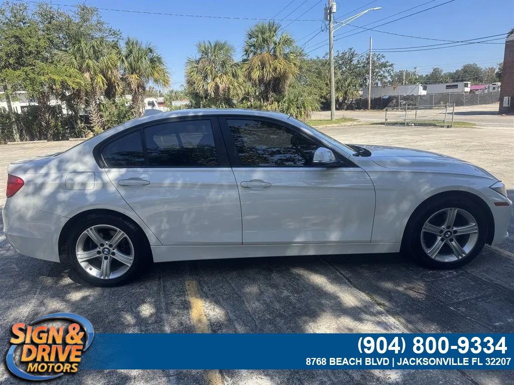 Used 2013 BMW 328i Sedan RWD image 2