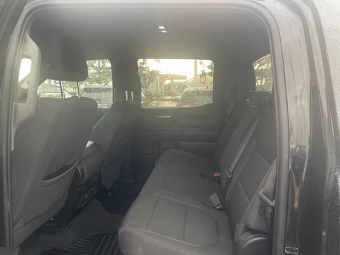 Certified 2021 Chevrolet Silverado 1500 LT AWD/4WD image 6