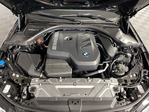 New 2025 BMW 330i xDrive Sedan w/ Convenience Package image 29