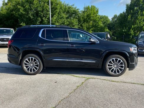 Used 2023 GMC Acadia Denali w/ Denali Ultimate Package AWD/4WD image 8