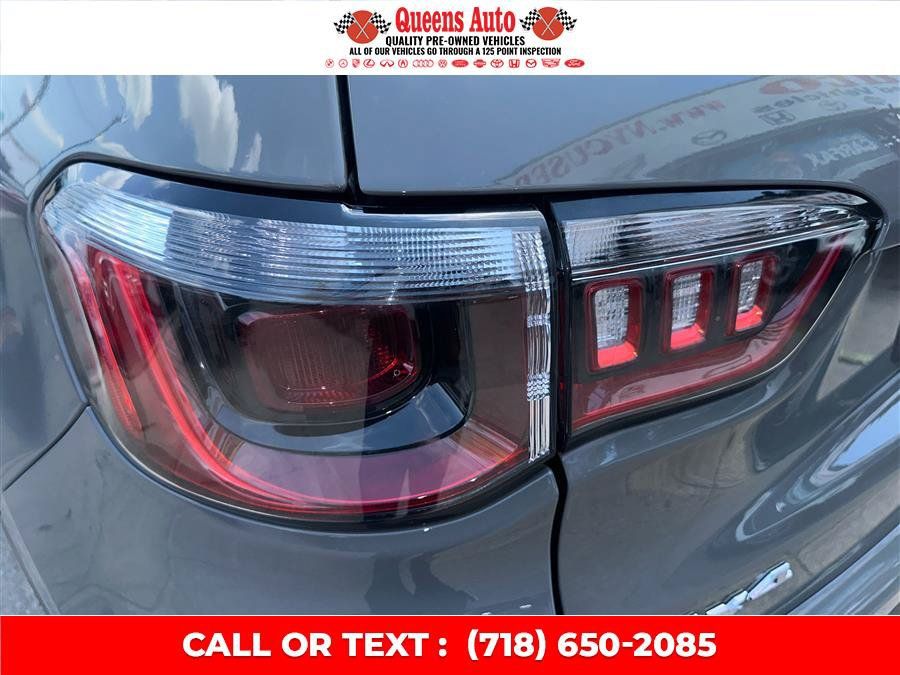 Used 2022 Jeep Compass Limited AWD/4WD image 32