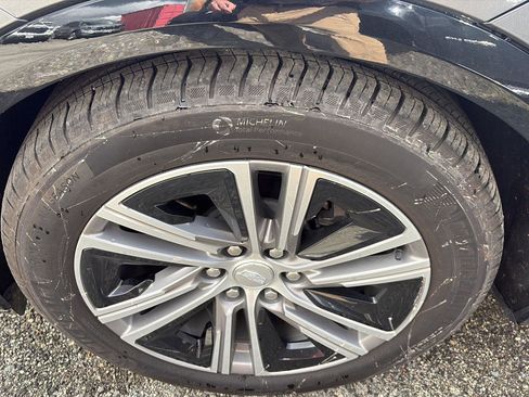 Used 2023 Cadillac Lyriq 2WD image 8