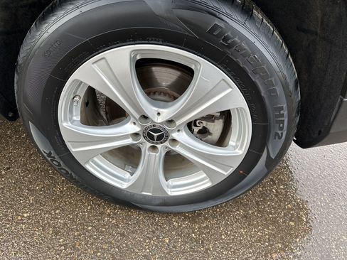 Used 2018 Mercedes-Benz GLC 300 4MATIC image 6