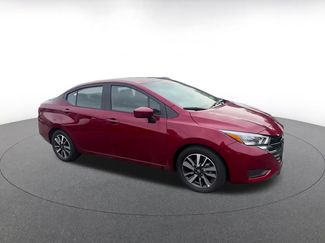 Used 2025 Nissan Versa SV FWD video 2