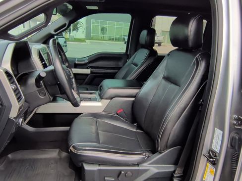Used 2020 Ford F150 Lariat w/ Equipment Group 502A Luxury AWD/4WD image 12