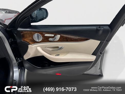 Used 2018 Mercedes-Benz E 300 w/ Premium 1 Package image 25