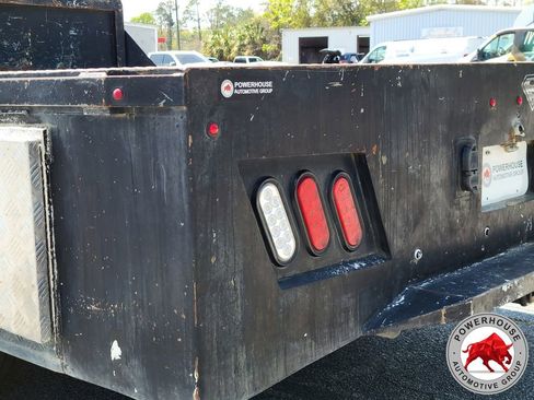 Used 2022 Ford F350 Platinum image 12