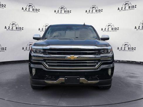 Used 2018 Chevrolet Silverado 1500 High Country image 2