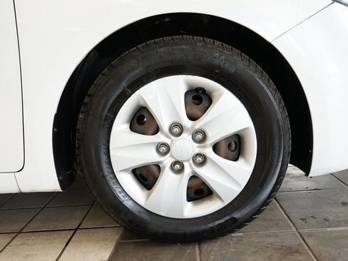 Used 2018 Kia Forte LX w/ LX Popular Package image 50