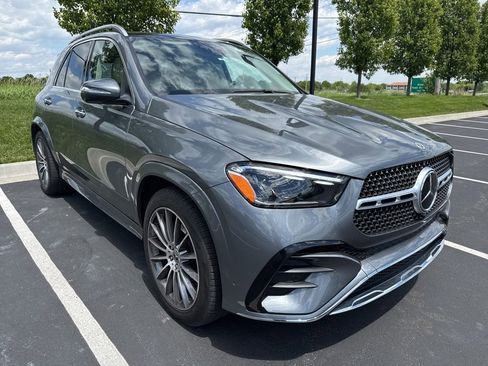 Used 2024 Mercedes-Benz GLE 350 4MATIC image 3
