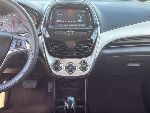 Used 2017 Chevrolet Spark LT FWD image 33