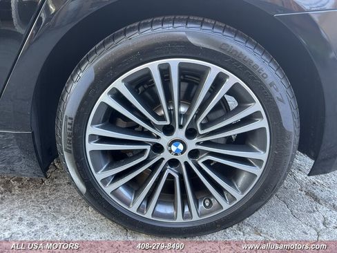 Used 2017 BMW 530i RWD image 11