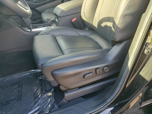 Certified 2024 Subaru Ascent Touring w/ Popular Package #2 image 13