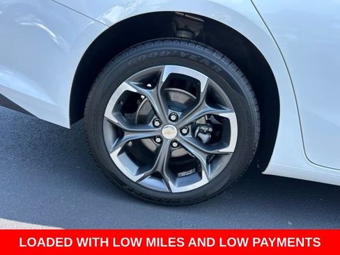 Used 2023 Chevrolet Malibu LT FWD image 7