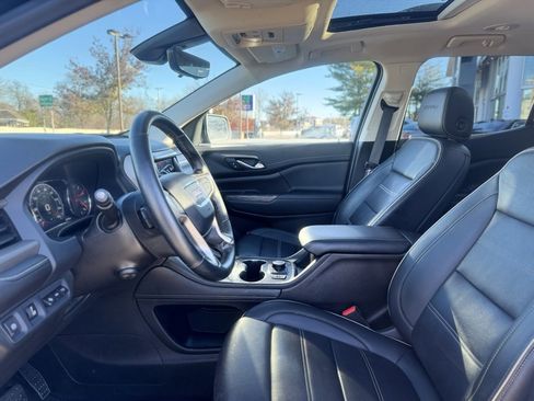 Used 2023 GMC Acadia Denali w/ Black Diamond Edition image 16