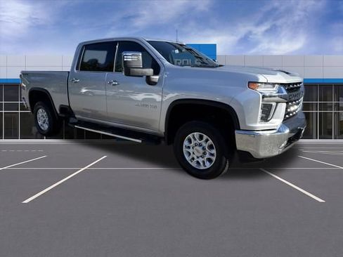 Used 2023 Chevrolet Silverado 3500 LTZ AWD/4WD image 2