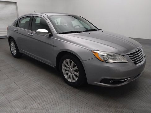 Used 2014 Chrysler 200 Limited w/ Sun/Sound Group image 13