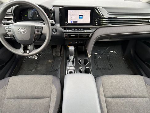 Certified 2025 Toyota Camry LE image 13