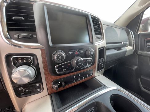 Used 2016 RAM 1500 Laramie w/ Convenience Group image 15