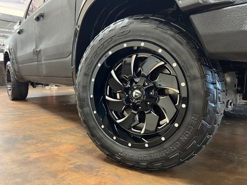 Used 2019 RAM 1500 Big Horn RWD image 37