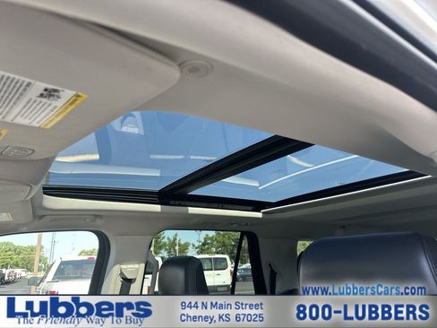 Used 2025 Ford Expedition Max Platinum AWD/4WD image 21