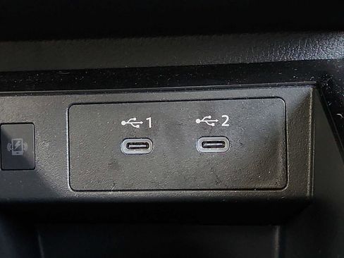 Certified 2025 Nissan Kicks SV w/ Charging Package image 22