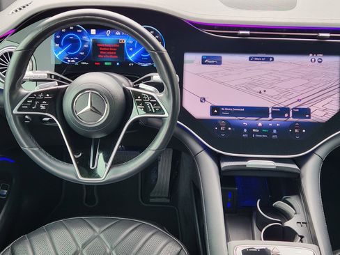 Certified 2023 Mercedes-Benz EQS 580 4MATIC SUV image 27