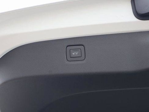 New 2026 Buick Envista Preferred w/ Convenience II Package image 17