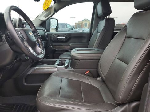 Used 2022 Chevrolet Silverado 2500 LTZ w/ LTZ Plus Package image 18