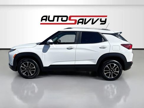 Used 2025 Chevrolet TrailBlazer LT AWD/4WD image 4