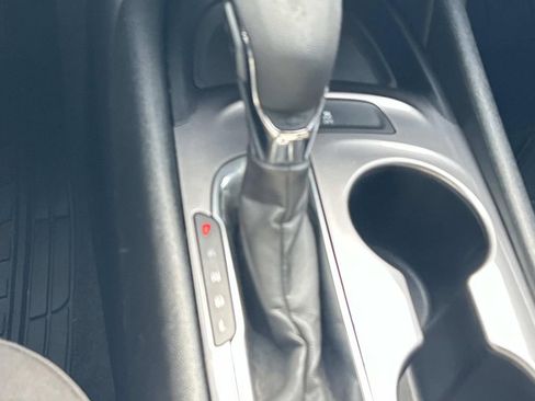 Used 2023 Chevrolet Malibu LS FWD image 28