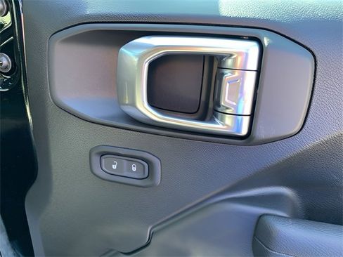 New 2025 Jeep Wrangler Willys image 32