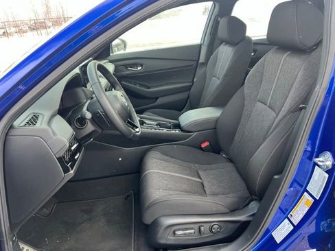 Certified 2025 Honda Accord Sport image 25