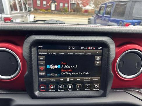 Certified 2020 Jeep Wrangler Unlimited Rubicon w/ Dual Top Group AWD/4WD image 17