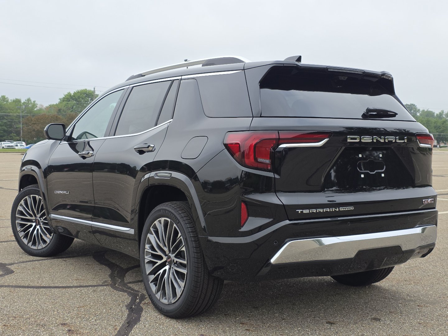 New 2027 GMC Terrain Denali AWD/4WD image 16