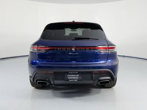 Used 2025 Porsche Macan image 9