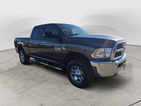 Used 2017 RAM 2500 SLT AWD/4WD image 3