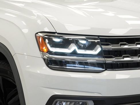Used 2019 Volkswagen Atlas SEL AWD/4WD image 36