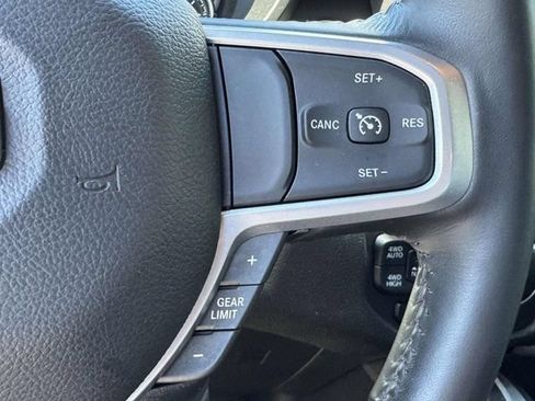 Used 2023 RAM 1500 Big Horn AWD/4WD image 23