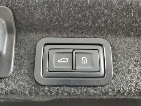Used 2019 Audi A6 3.0T Prestige AWD/4WD image 7