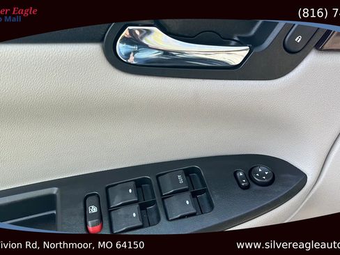 Used 2012 Chevrolet Impala LTZ image 13