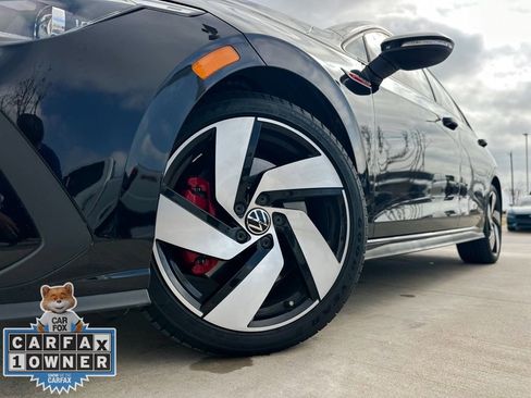 Used 2023 Volkswagen GTI SE image 20