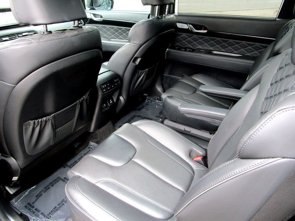 Used 2022 Hyundai Palisade Calligraphy AWD/4WD image 17