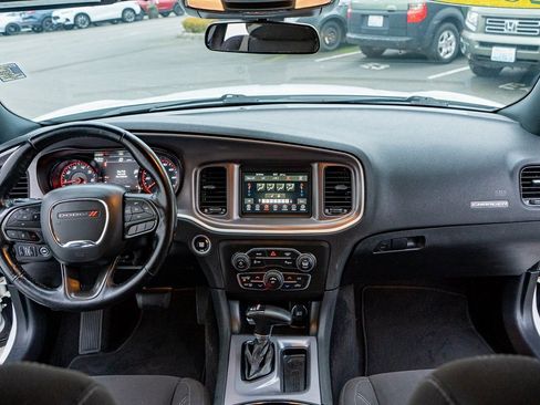 Used 2021 Dodge Charger SXT w/ Blacktop Package image 20