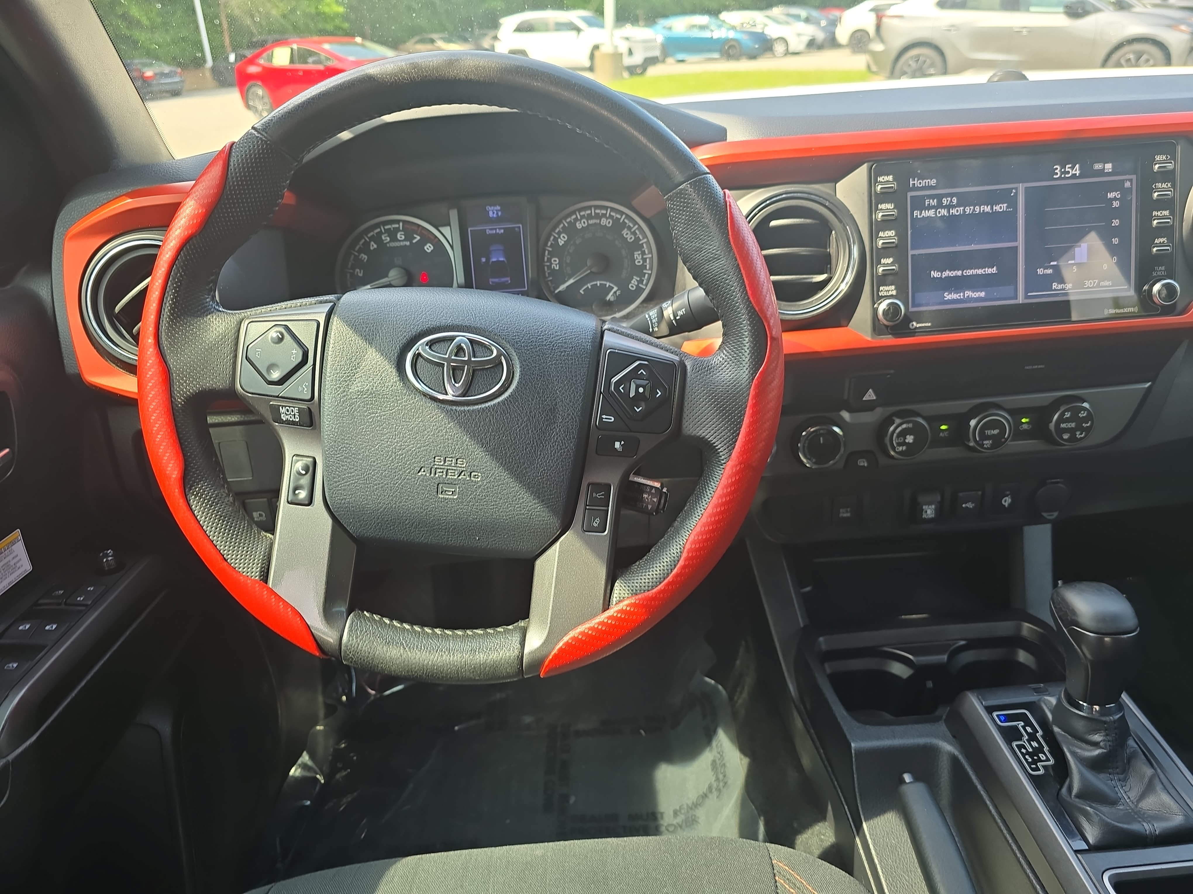 Used 2020 Toyota Tacoma TRD Off-Road AWD/4WD image 14