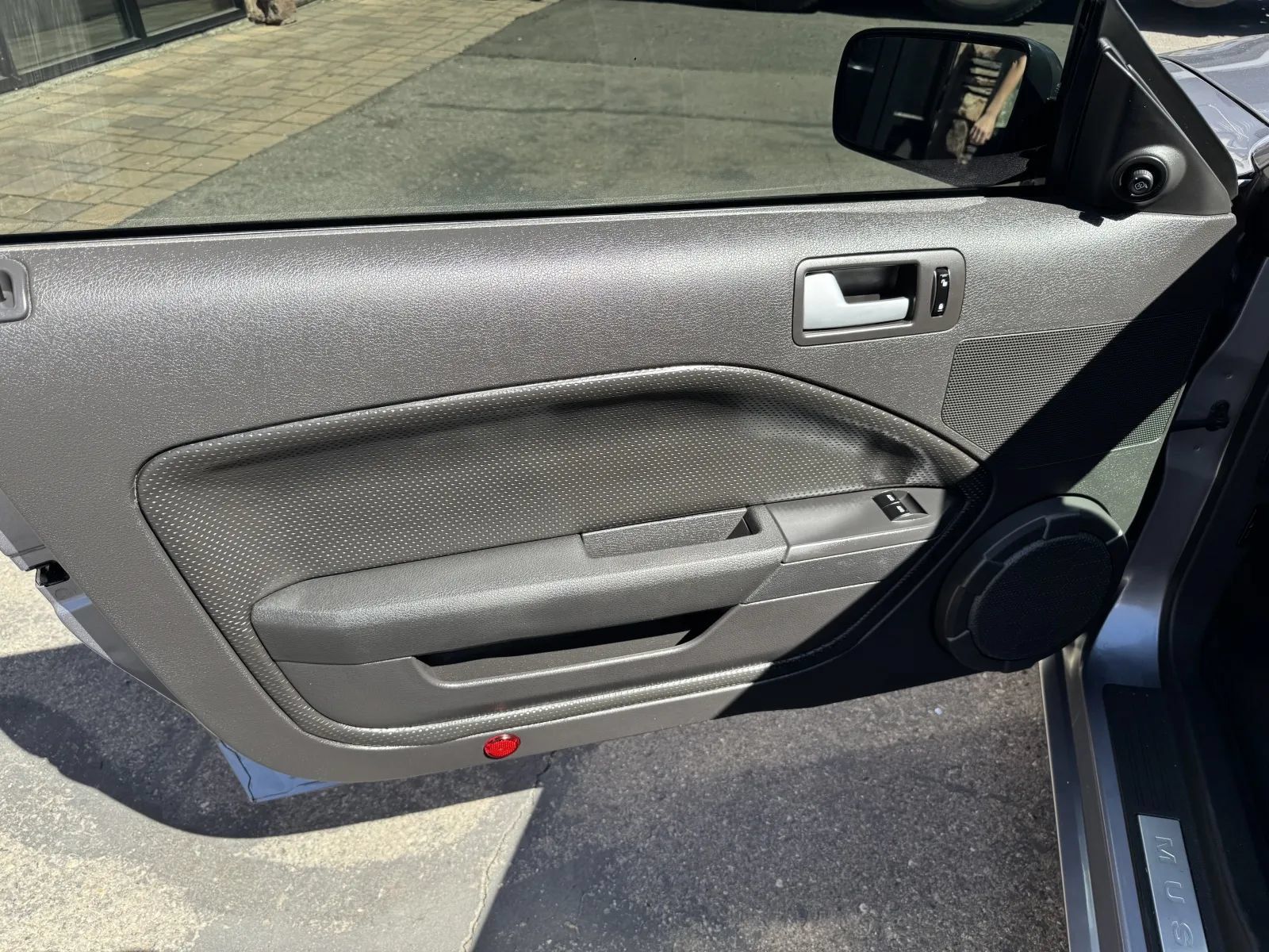 Used 2007 Ford Mustang GT Premium RWD image 9