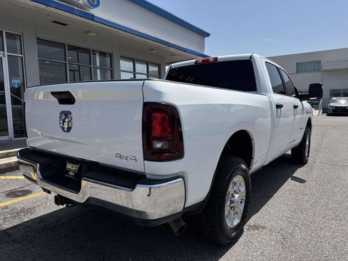 Used 2025 RAM 2500 Big Horn AWD/4WD image 9